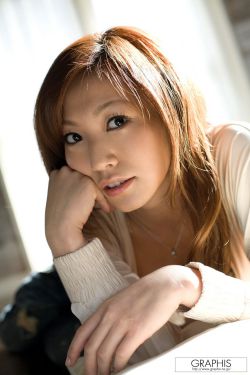 两个男生开车哭声声音