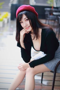 万域封神云飞雪几个老婆