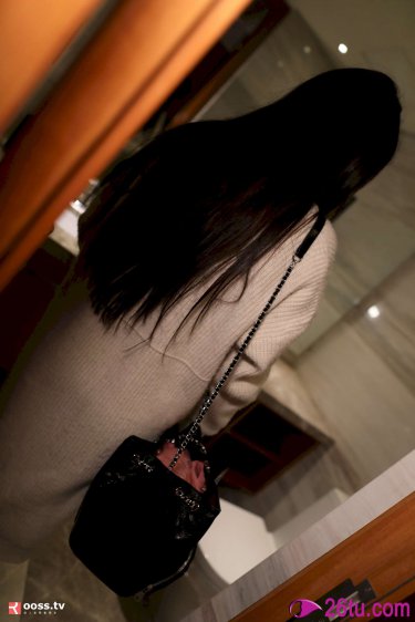 美女私密部位露出来图片